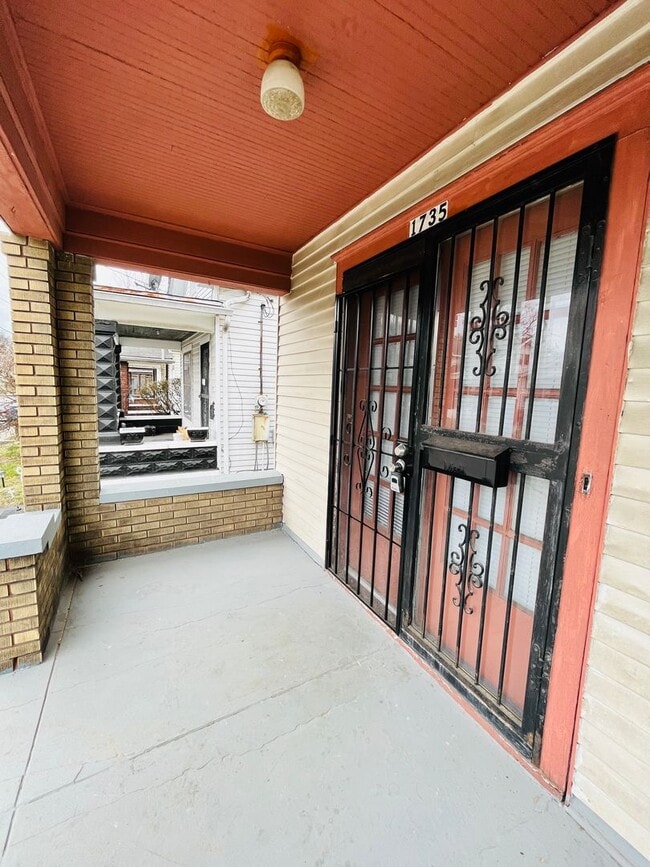 Photo - Two Bedroom House with Detached Garage-Section 8 Accepted