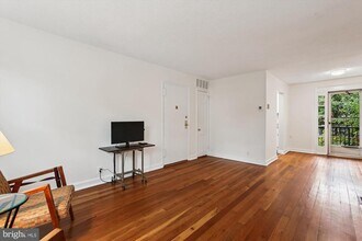 Building Photo - 4726 29th St S