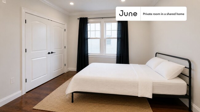 Building Photo - Room in Shared 5 bed/1.5 bath home
