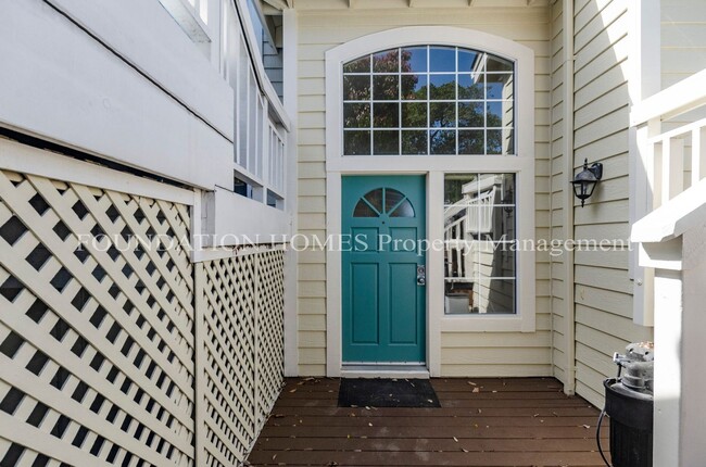 Building Photo - 4 br, 2.5 bath House - 9 Laurel Glen Terrace