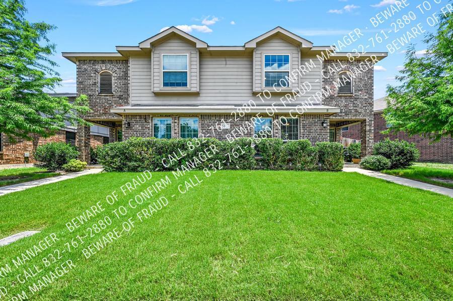 Foto principal - 5827 Tinsley Dr