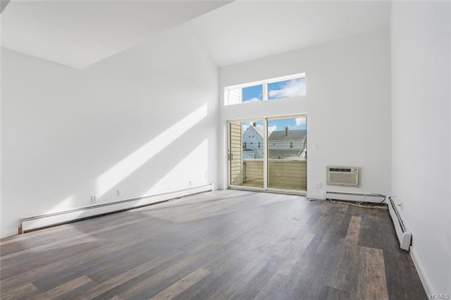 Foto del edificio - 2 bedroom in Bronx NY 10464