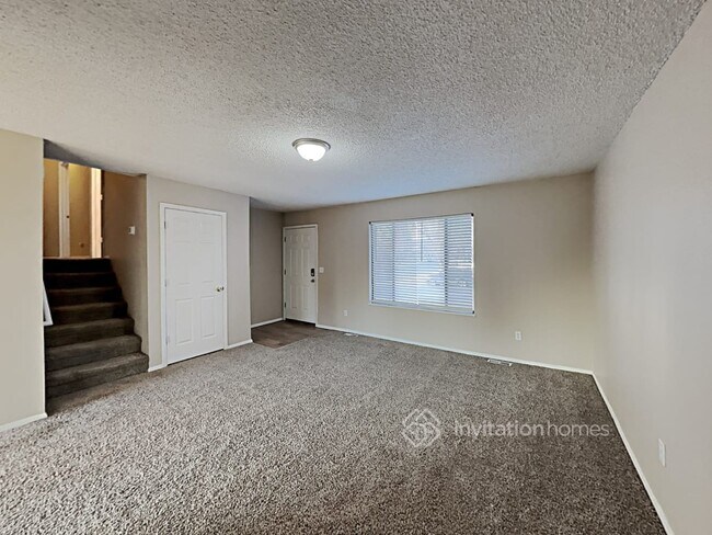 Building Photo - 16800 E Bails Pl