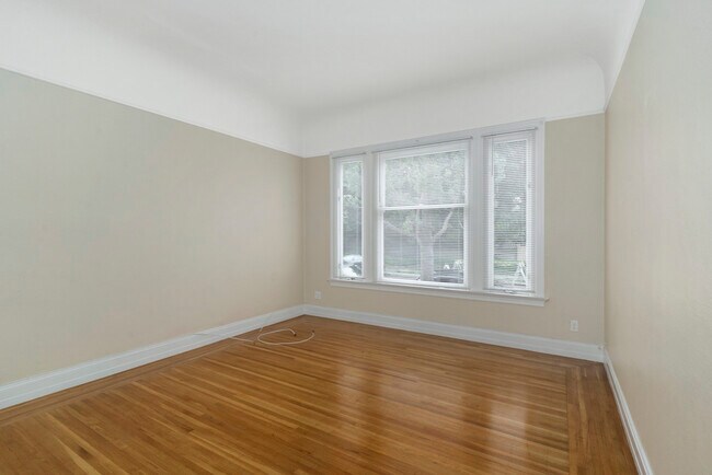 Building Photo - 1438 Lafayette St