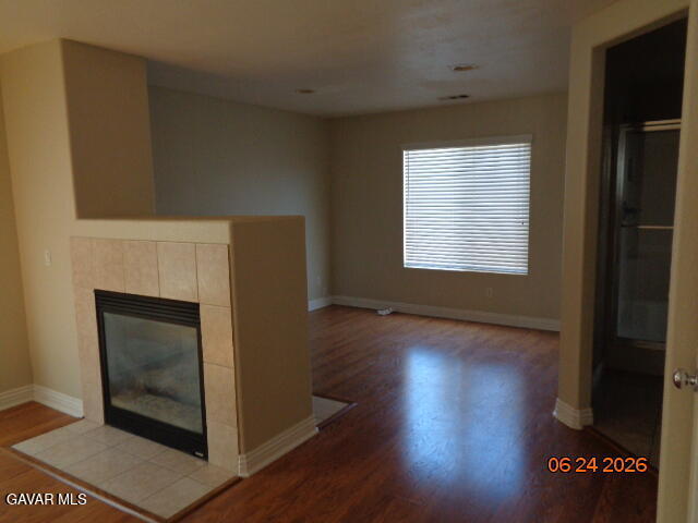 Building Photo - 2064 W Ave K-6