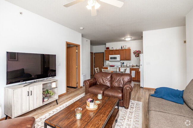3BR, 2BA - 1,125SF - Living Room - 1209 Mayfield Dr