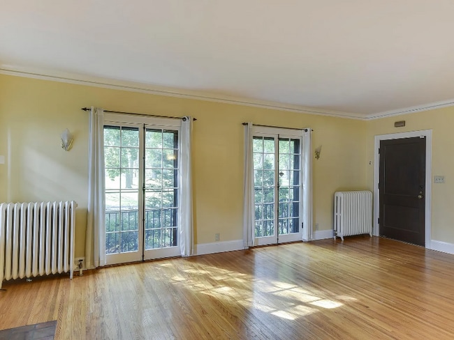 Foto del edificio - 2722 N Vincent Ave