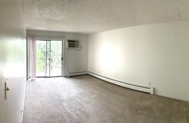 Photo - 1200 Golden Cir Townhome