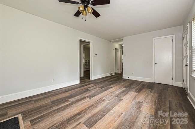 Building Photo - 2256 Kilborne Dr