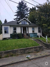Building Photo - 908 15th St
