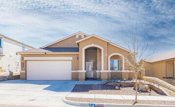 Building Photo - 7508 Wolf Creek Dr