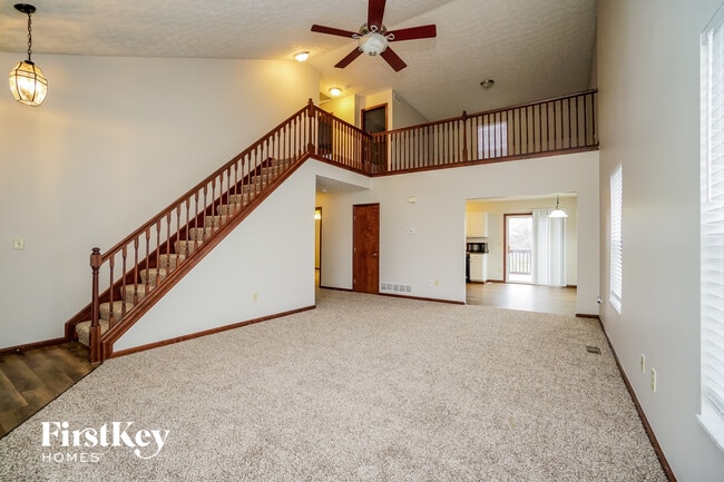 Foto del edificio - 455 Dover Pond Dr