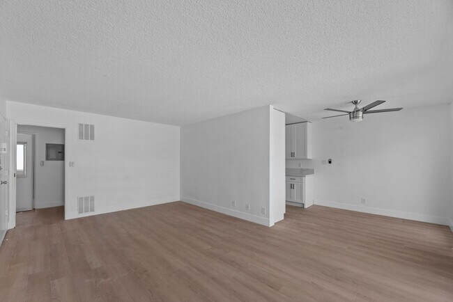 Interior Photo - TALA Local at 1301 Havenhurst