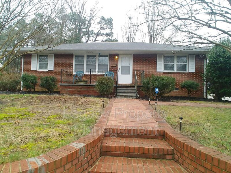 457 Camp Rd, Burlington, NC 27217 House Rental in Burlington, NC