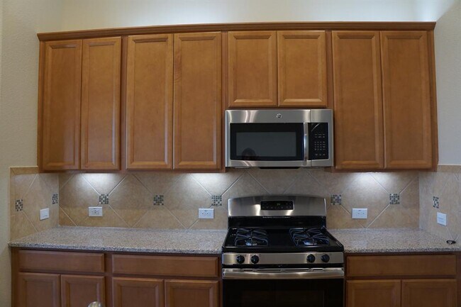 Foto del edificio - 17307 Verde Park Ln