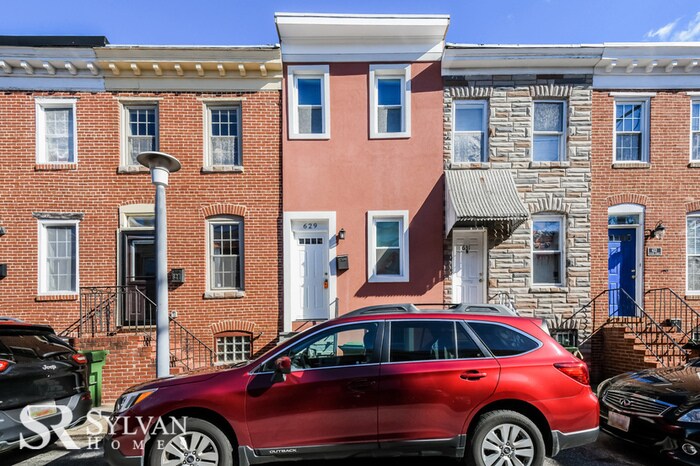 Primary Photo - 629 Wyeth St