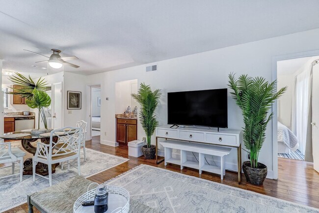Foto del edificio - 2328 Sadler Rd