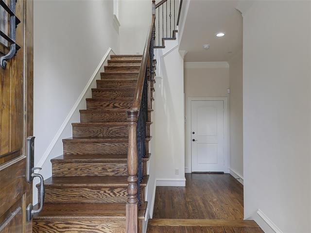 Foto del edificio - 7911 Osborn Pkwy