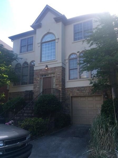 Foto del edificio - 2462 Vivian Cir