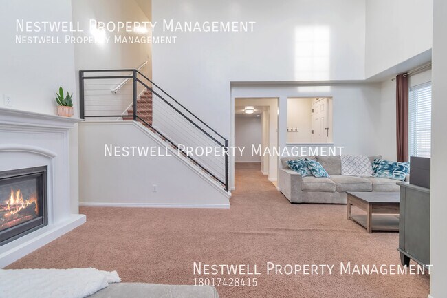 Building Photo - Great 5-bed Townhome in West Valley City
