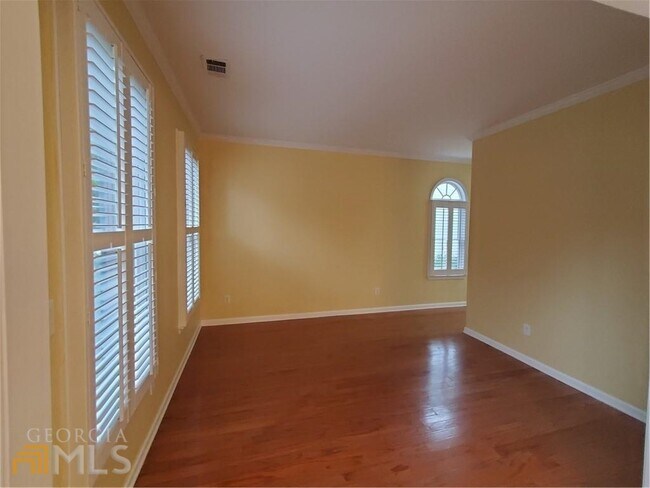 Building Photo - 3715 Ridgeside Ct