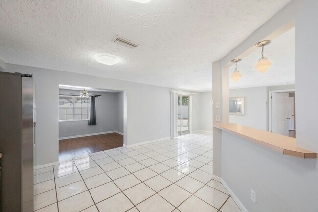 Foto del edificio - 14998 54th Way N