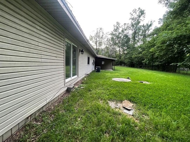 Building Photo - 603 Elk Dr