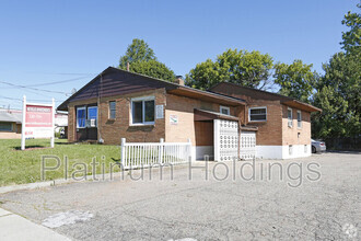 Building Photo - 1059 Neville Ave