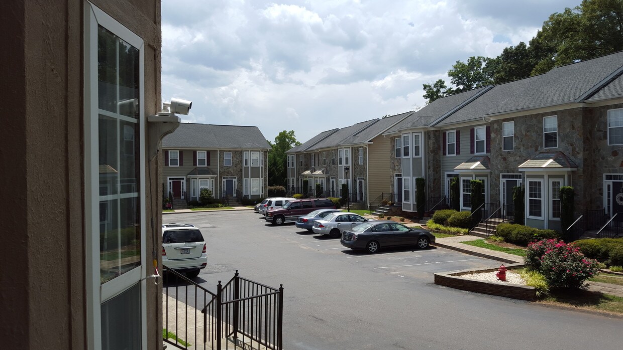 220 Southgate Ln, Mount Holly, NC 28120 Townhome Rentals in Mount Holly NC