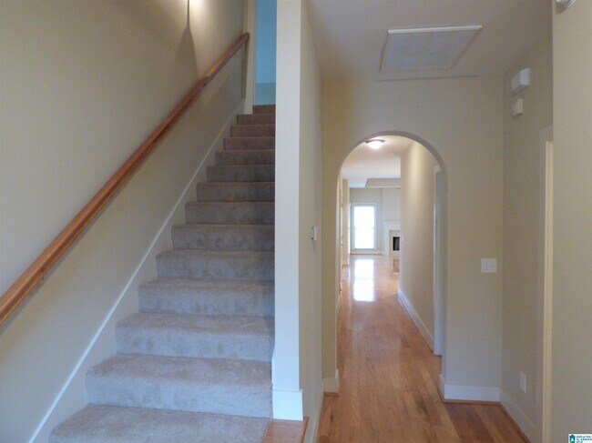 Foto del edificio - 230 Chesser Loop Rd