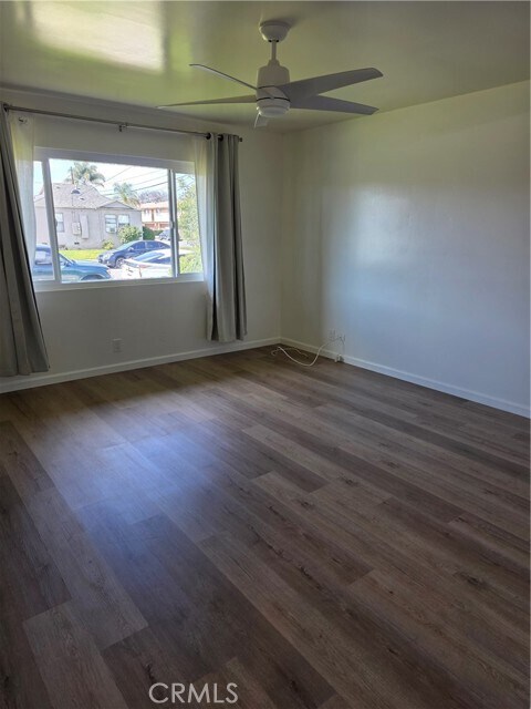 Foto del edificio - 16010 Dalton Ave