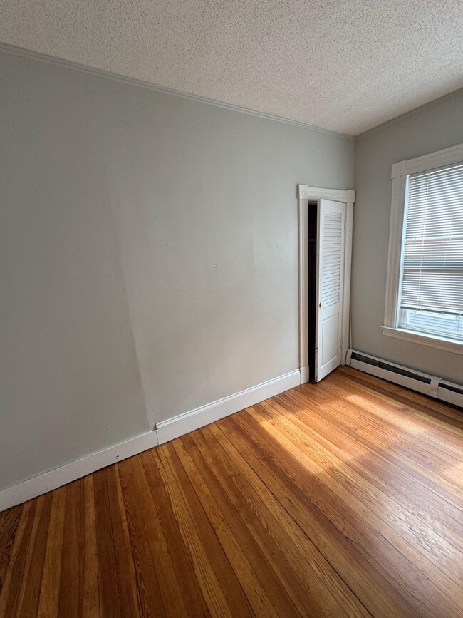 Foto del edificio - 195 Edgewood St