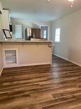 Building Photo - 8992 Greenwood Dr