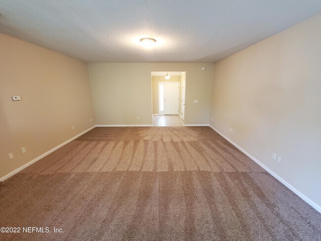 Foto del edificio - 4856 Parkhurst Pl