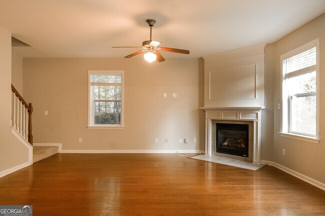 Building Photo - 6419 Stonelake Pl SW