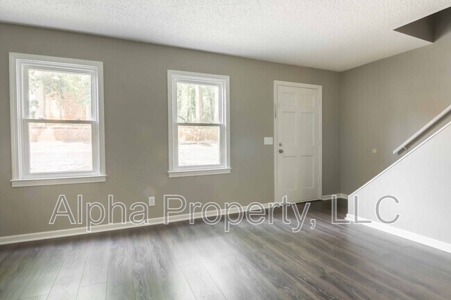 Foto del edificio - 116 Pine Creek Ct Ext