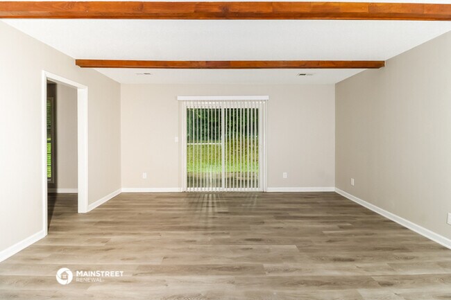 Foto del edificio - 3325 Darden Rd