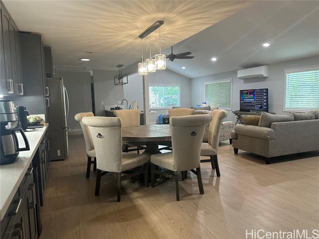 Foto del edificio - 92-1267-1267 Hoike Pl