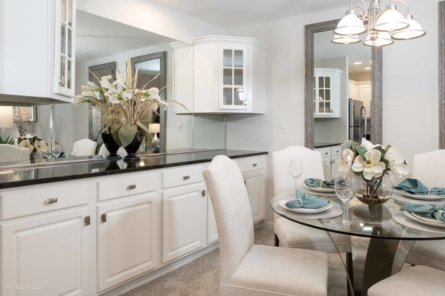 Built-in buffet - Canterbury Crossing