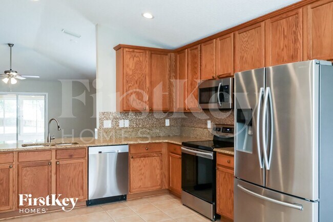 Building Photo - 1105 Beckingham Dr