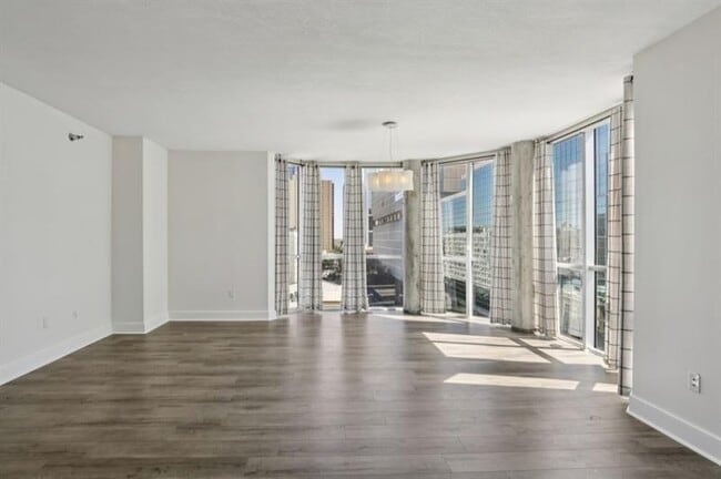 Building Photo - 285 Centennial Olympic Park Dr NW