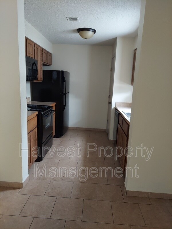 1625 S Longford St Unit 501, Wichita, KS 67207 Condo for Rent in