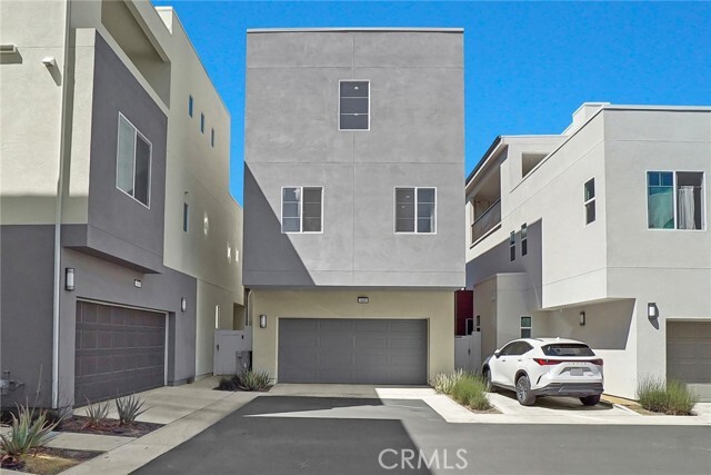 Building Photo - 140 Allusion