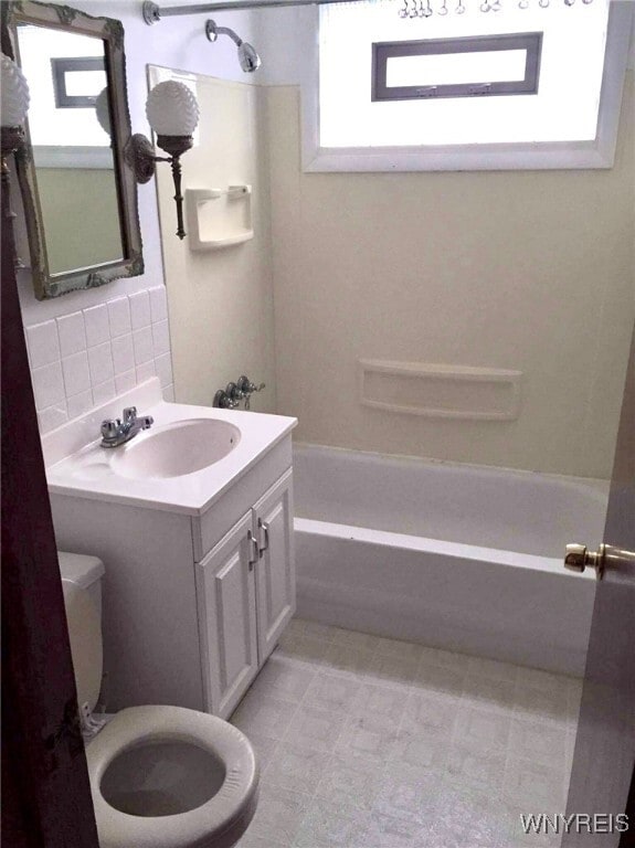 Foto del edificio - 224 Ivyhurst Cir