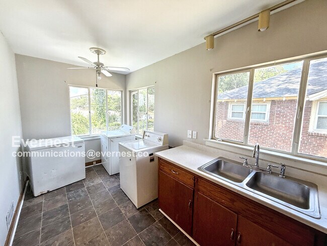 Building Photo - 1316 43rd St N