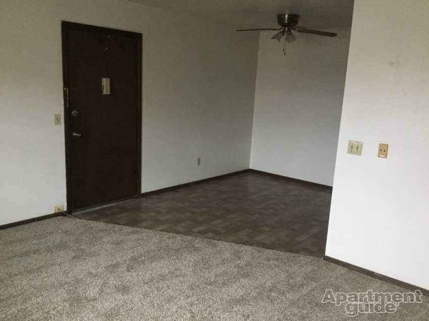 Foto del edificio - 2725 W Britton Rd