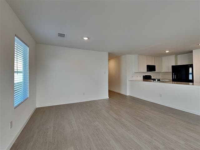 Building Photo - 1813 Equine Retreat Wy