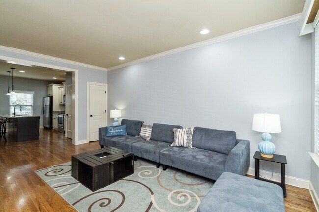 Building Photo - 500 Landmark Ct