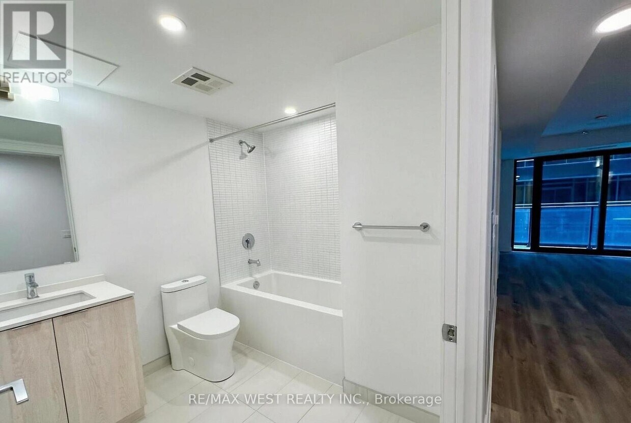 Photo du bâtiment - 1 Jarvis St