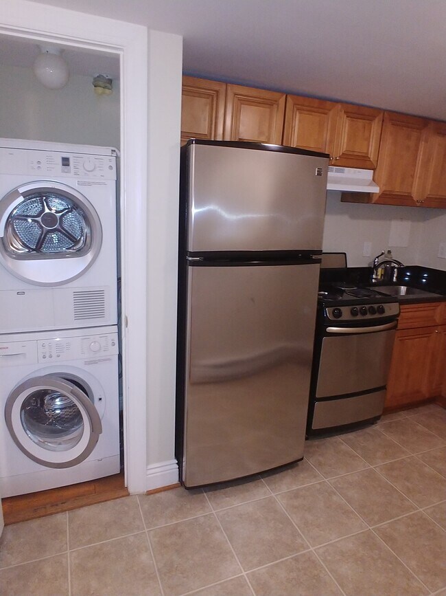 Foto del edificio - 1354 Pennsylvania Ave SE